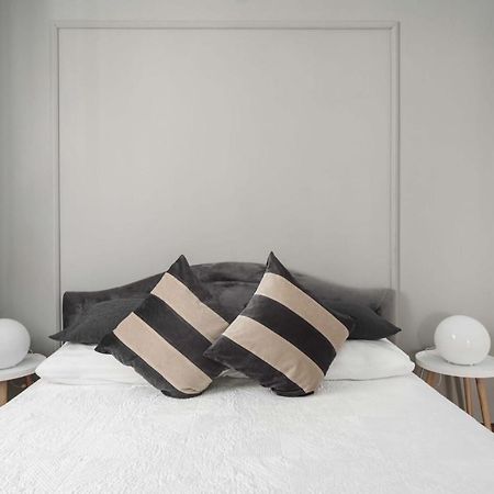 Apartments And Room Anka 沃迪切 外观 照片