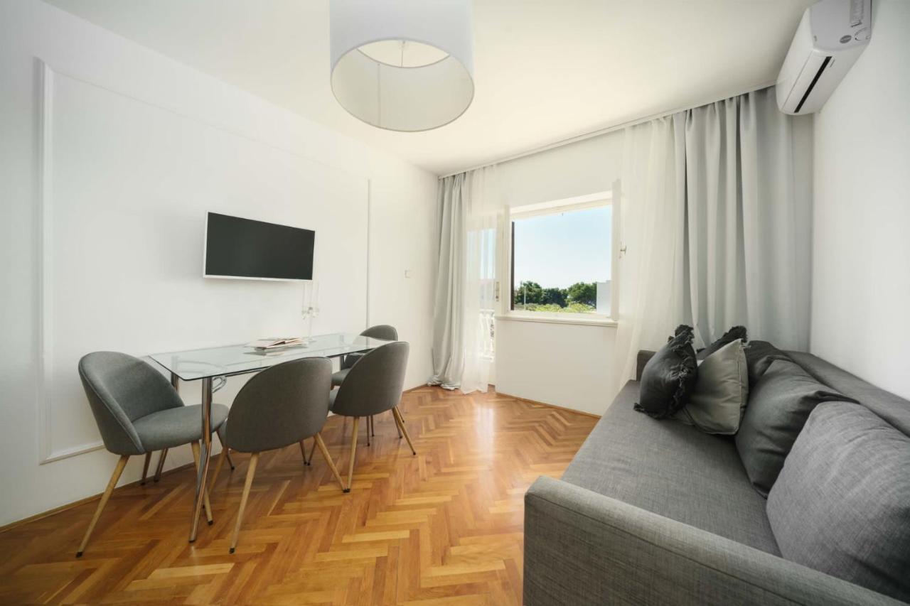 Apartments And Room Anka 沃迪切 外观 照片